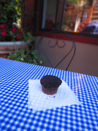 Cupcake Shop «Love at First Bite Bakery», reviews and photos, 1510 Walnut St g, Berkeley, CA 94709, USA