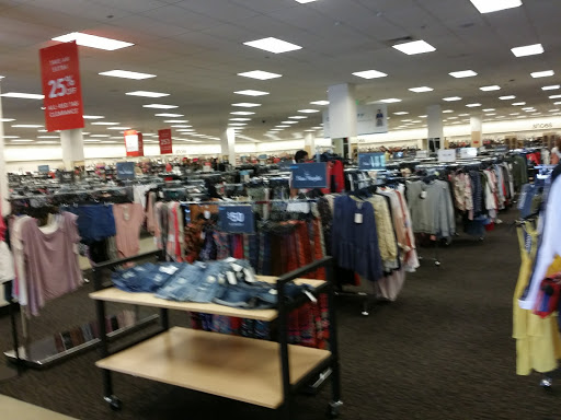 Department Store «Nordstrom Rack Arrowhead Crossing», reviews and photos, 7535 W Bell Rd, Peoria, AZ 85382, USA