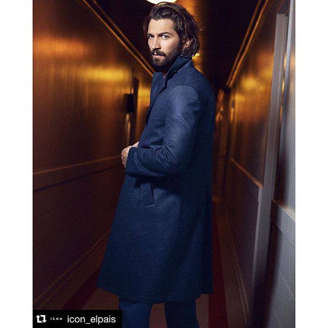 Michiel Huisman Dp Profile Pics