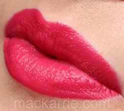 c_DangerouslyRedLipstickMAC14