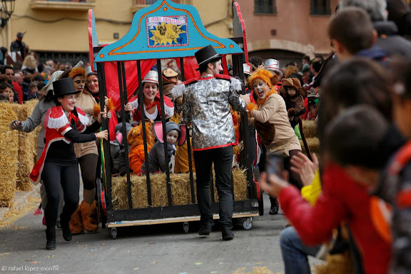 Baixada del Pajaritu, cursa d’andròmines.Carnaval de Tarragona. Tarragona, Tarragonès, Tarragona