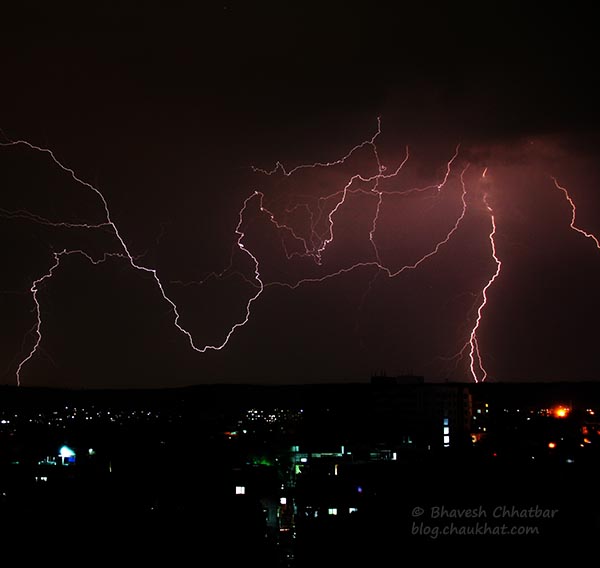 Lightning thunderbolts in Pune tonight