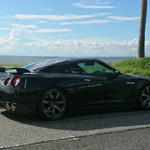 NISSAN GT-R R35