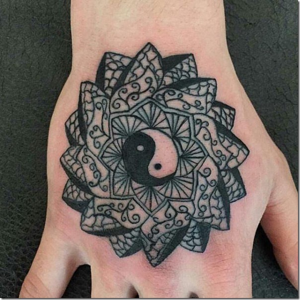 mandala_de_yin_yang_en_mao