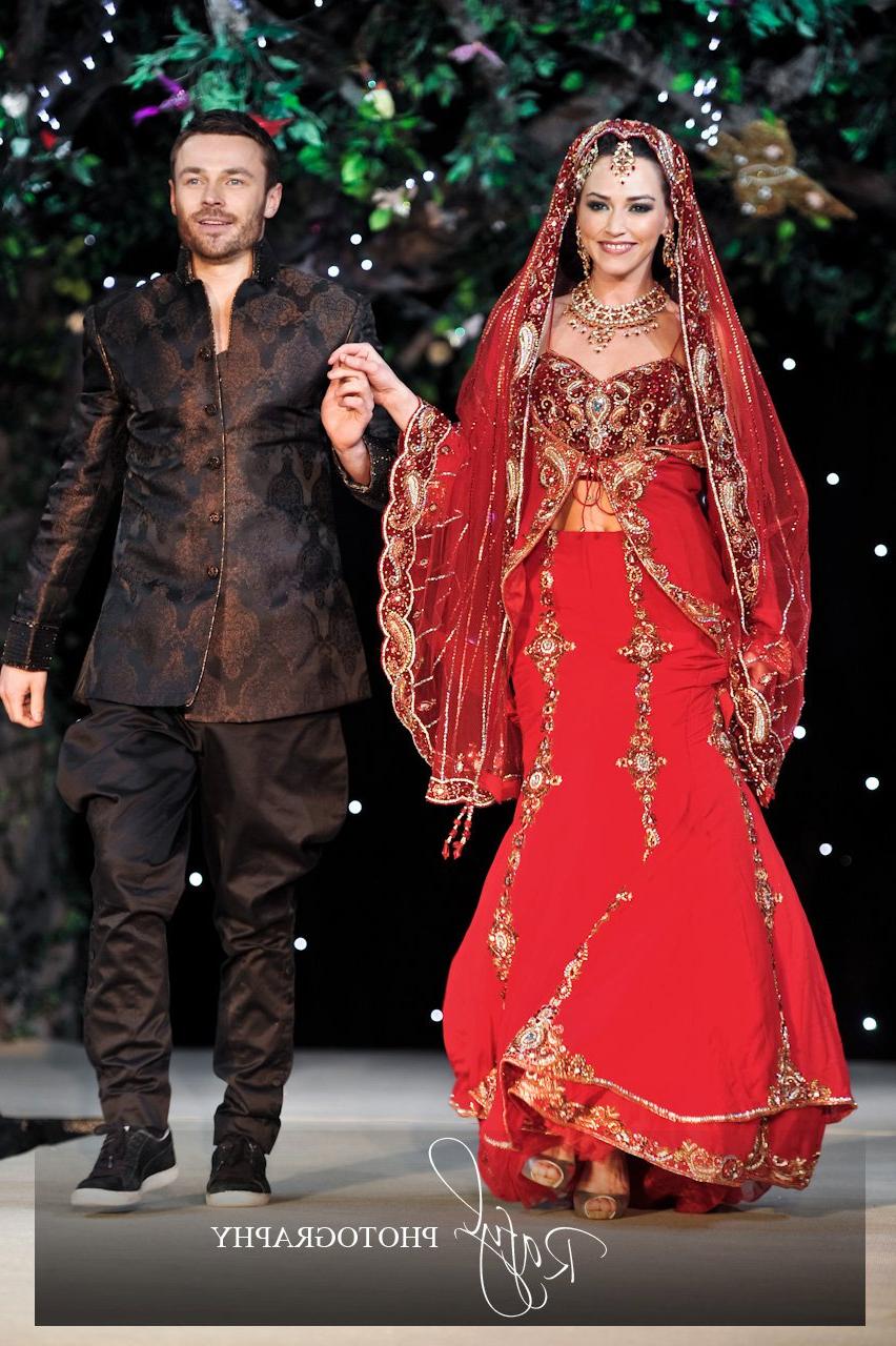 red bridal lehngas,