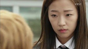 School 2015 E07 0024