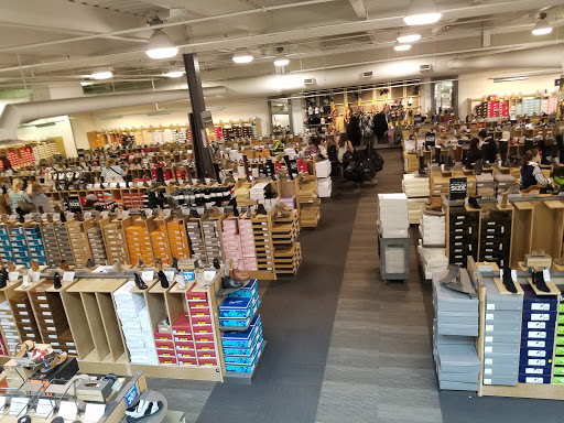 Shoe Store «DSW Designer Shoe Warehouse», reviews and photos, 60 NJ-17, Paramus, NJ 07652, USA