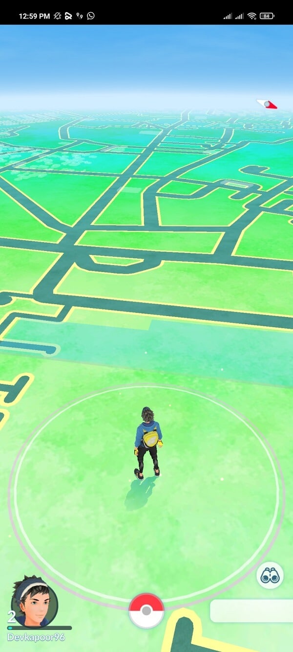 Pokémon Go 게임을 실행하면 다른 위치에 있음을 알 수 있습니다.