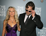 Danielle Spencer and Russell Crowe arrive at the 'The Next Three Days' Australian premiere on January 30 2011 in Sydney, Australia.