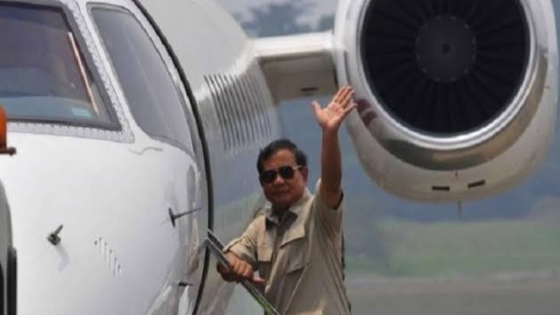 Foto: Menhan Prabowo. Prabowo Bakal Beli 15 Jet Tempur Eurofighter Typhoon Bekas dari Austria.