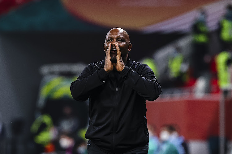 Fans think former Sundowns coach Pitso Mosimane should be in with a shout for the Man Utd job.