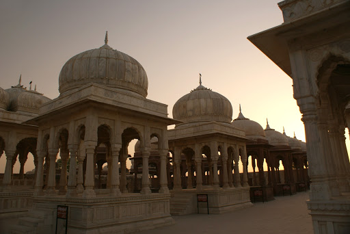 Devi Kund Sagar Cremation Place, Sagar Rd, Shaukat Usmani Nagar, Bikaner, Rajasthan 334001, India, Cremation_Ground, state RJ