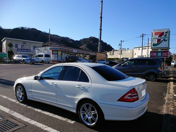 Cクラス セダンのM78★C207さんが投稿したカスタム事例の投稿画像2枚目