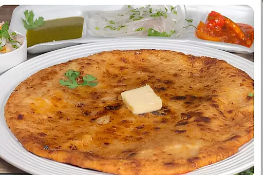 Desi Ghee Mooli Pyaz Paratha