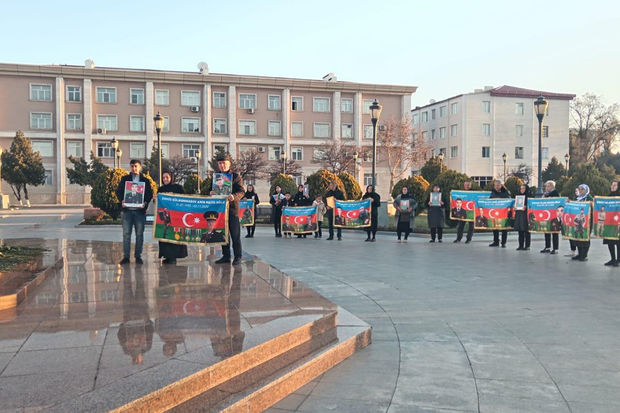 Daha 27 şəhid ailəsi üzvü Naxçıvandan Şuşaya yola düşüb - FOTO