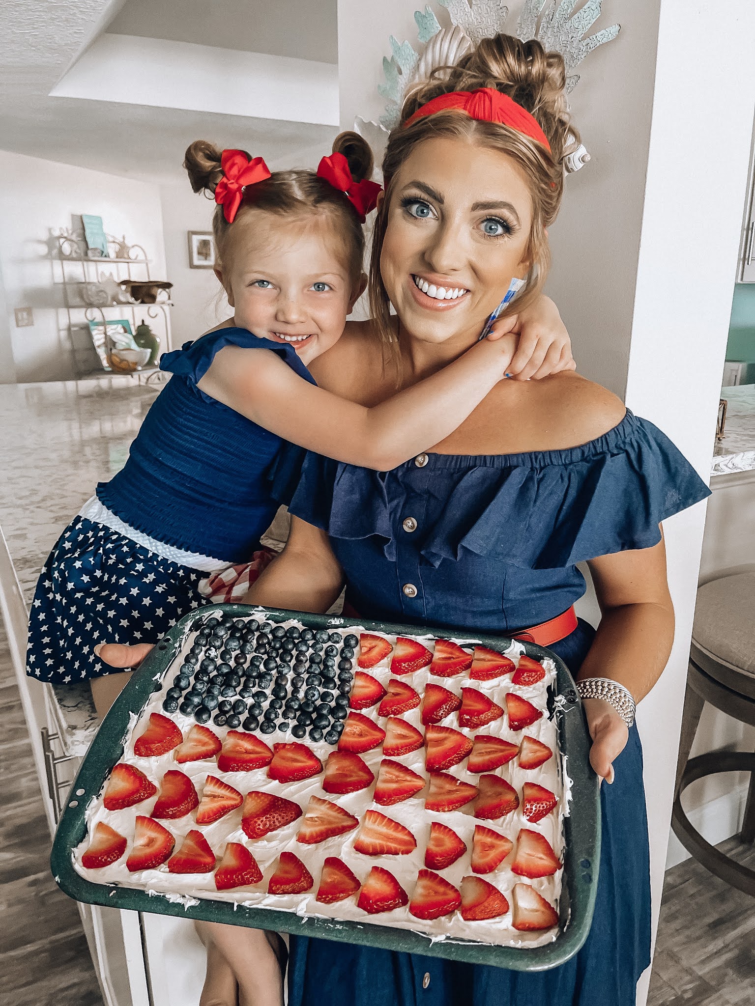 Patriotic Fruit Pizza: The Perfect Summertime Dessert - Something Delightful Blog #summerdessert #july4dessert #FruitPizza #easydessert