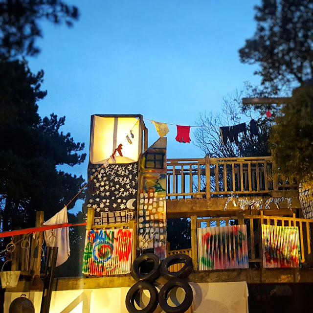 Playground as stage, Worser Bay School (Wellington, NZ)