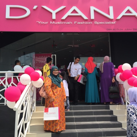 Pembukaan Outlet Ke 6 Butik D yana Bangi Sentral Your 