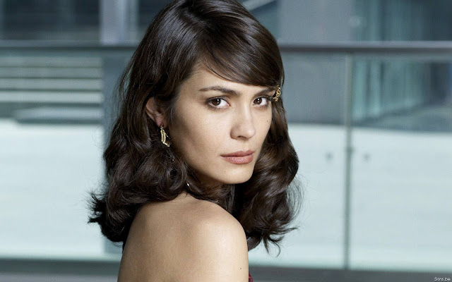 Shannyn Sossamon Profile Dp Pics