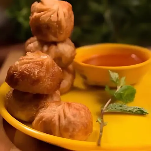 Fried Momos ( 6 Pcs )