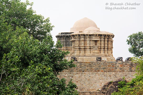 Looks like an incomplete or a damaged stone building at Kumbhalgarh