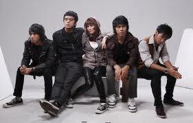 Download Lagu Geisha-Lumpuhkan Ingatanku Download Lagu Geisha-Lumpuhkan Ingatanku