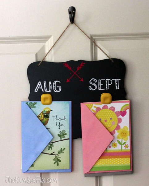 Greeting card organizer