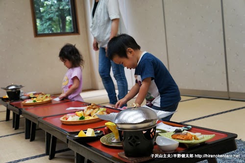 朝食の様子