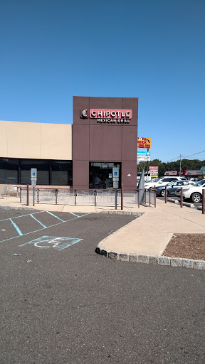 Mexican Restaurant «Chipotle Mexican Grill», reviews and photos, 101 Rte 22, Springfield Township, NJ 07081, USA