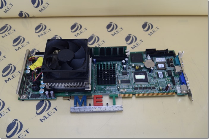 ADVANTECH PCA-6186VE (1)