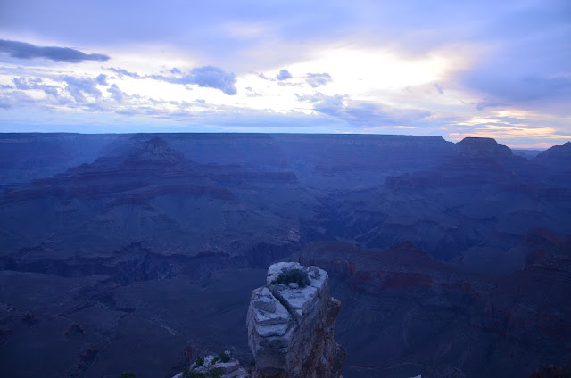 Costa oeste de USA+ Mexico - Blogs de USA - El impresionante Gran Cañon y la llegada pasada por agua a Monument Valley (3)