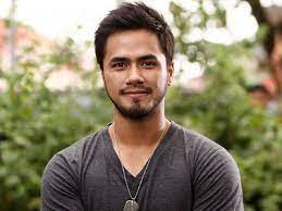 Oyo Boy Sotto Net Worth, Age, Wiki, Biography, Height, Dating, Family, Career