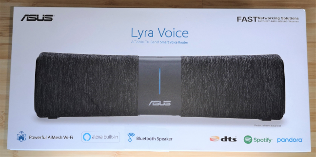 De verpakking van de ASUS Lyra Voice