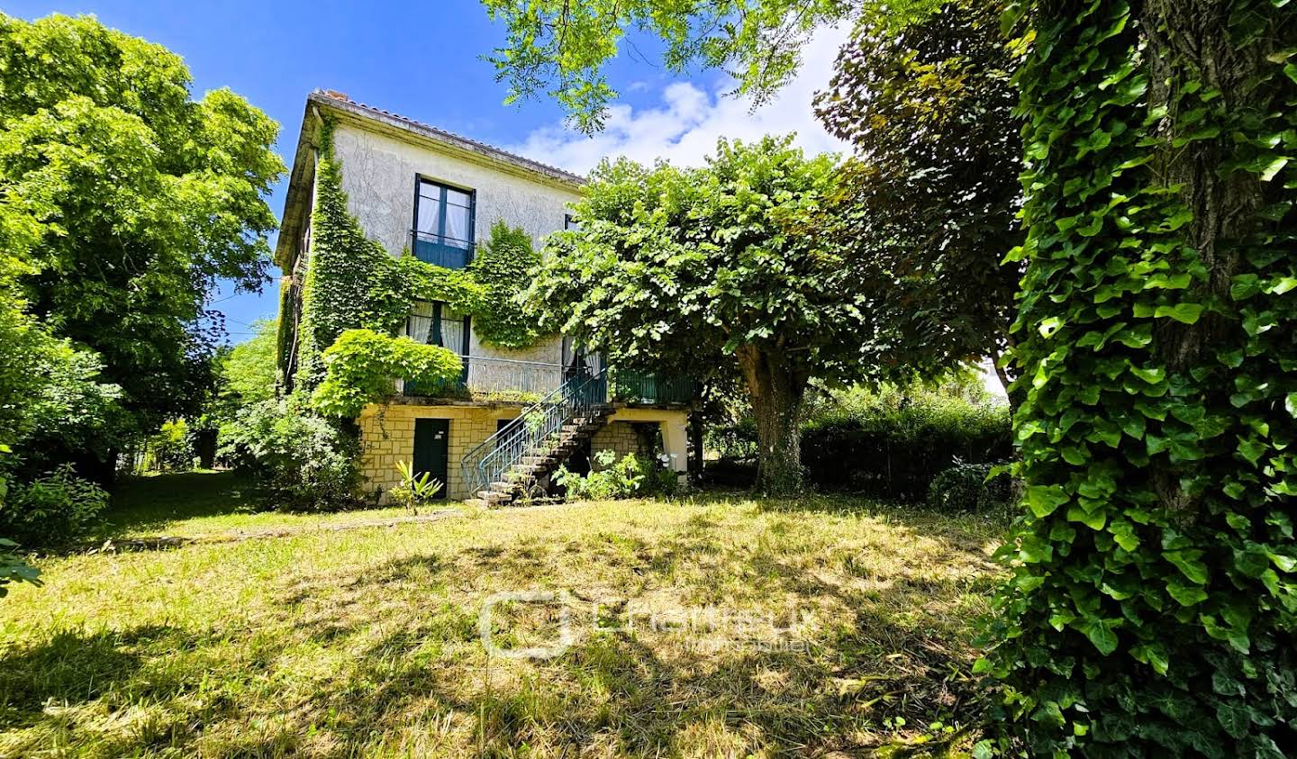 Maison avec terrasse Royan