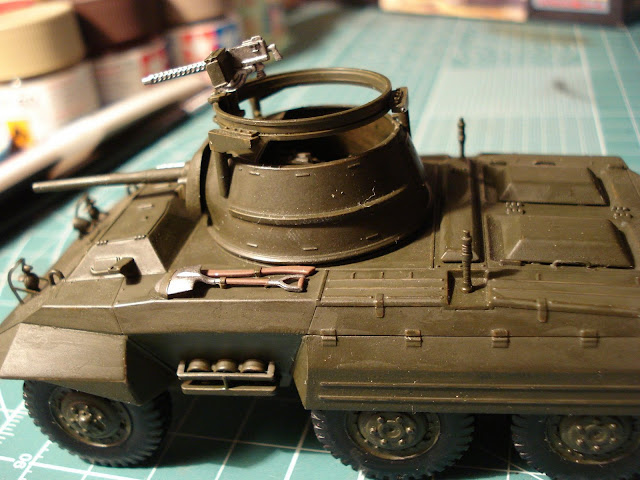 U.S. M8 Greyhound Armored Car - 1/48 - Tamiya - Page 2 DSC09571