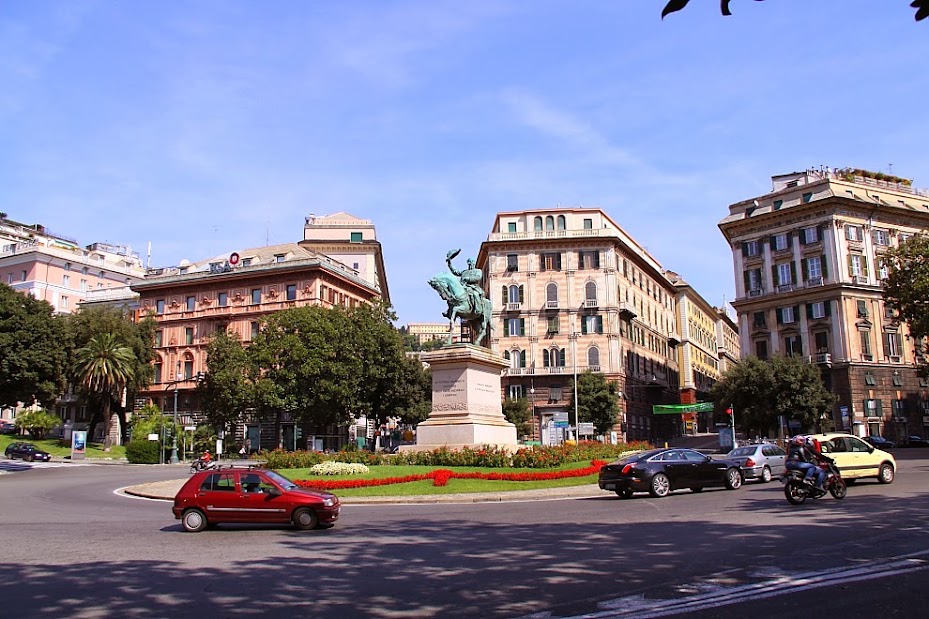 Осень 2013, круиз, MSC Preziosa, Барселона, Марсель, Генуя, Мессина, Тунис, Неаполь
