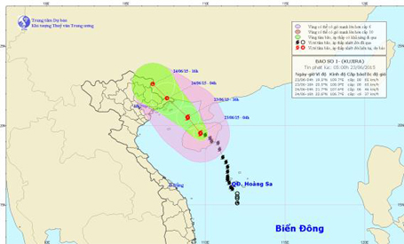 Sang nay 236 bao so 1 da do bo len dao Hai Nam cua Trung Quoc