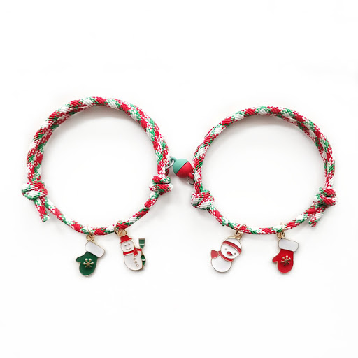 Title 4, Christmas Hand-holding Long-distance Love Brace...