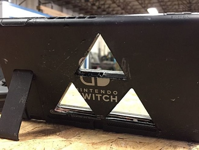 nintendo switch triforce 01