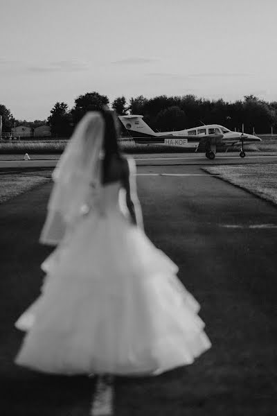 結婚式の写真家Richard Komaromi (komaromifoto)。2021 9月14日の写真