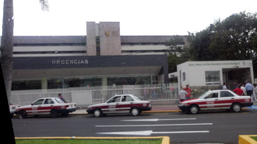 IMSS - Instituto Mexicano del Seguro Social, Av. 6 Oriente, Cuartos del Yute, 94364 Orizaba, Ver., México, Oficina de la Seguridad Social | VER