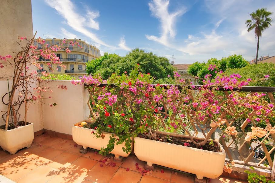 Vente appartement 3 pièces 81.01 m² à Nice (06000), 568 000 €