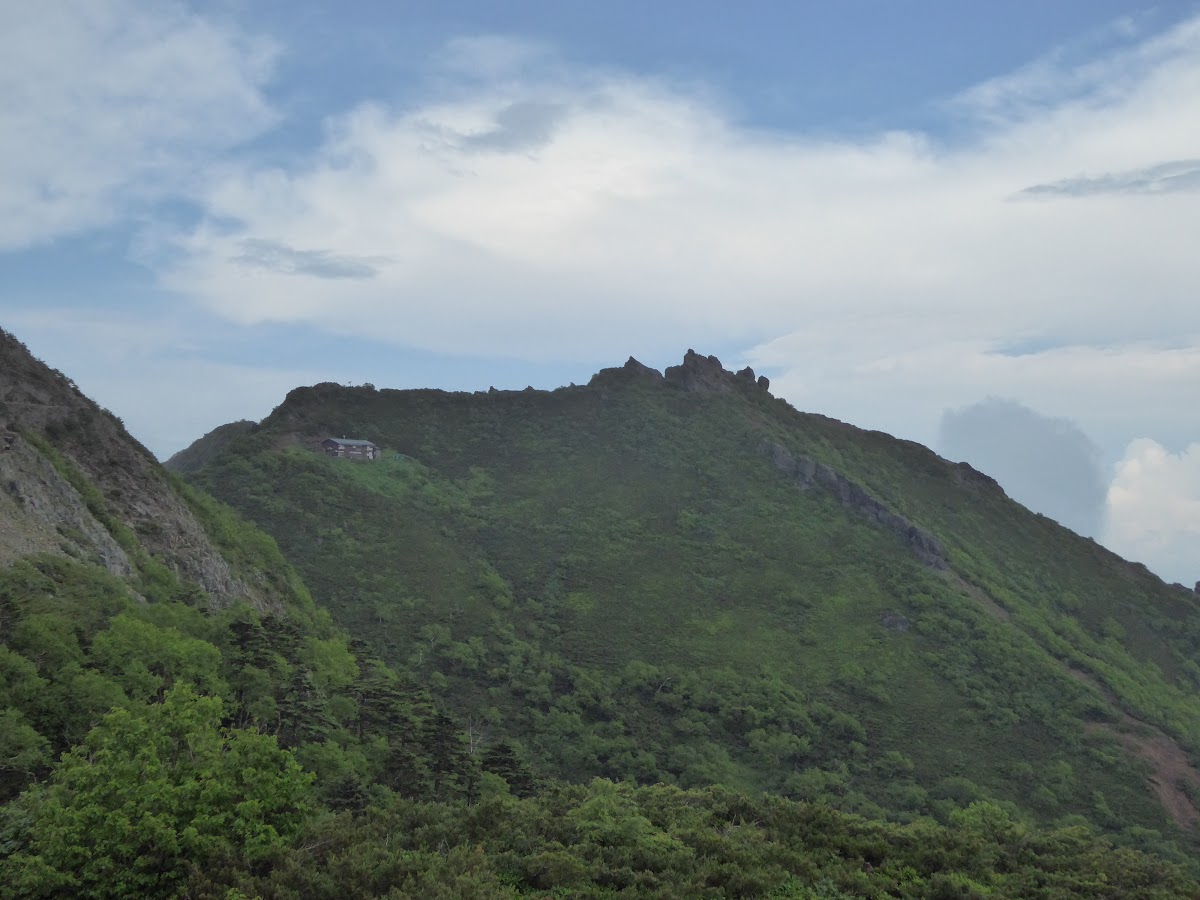 権現岳と権現小屋