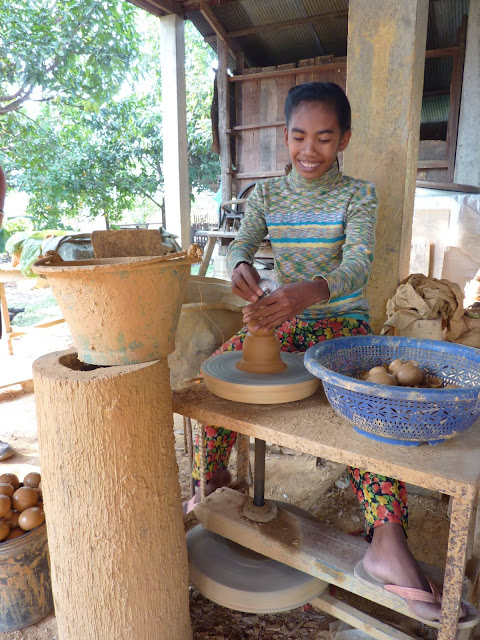 Blog de voyage-en-famille : Voyages en famille, Phnom Penh - Kampong Chhnang