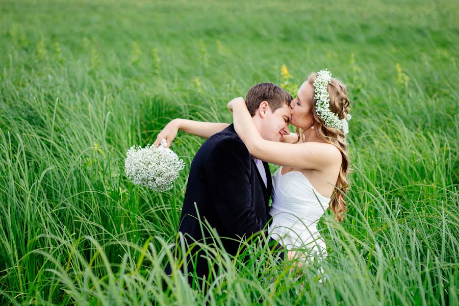 Fotograful de nuntă Yaroslav Ivakin (ivakinyaroslav). Fotografia din 8 august 2015