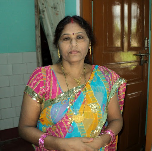 Sushila Gupta Photo 17