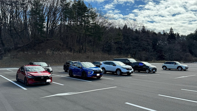 MAZDA3のプチオフ会？？？・小坂田公園に関するカスタム事例の投稿画像2枚目