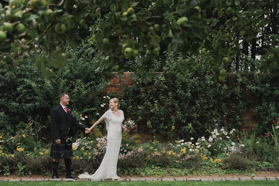 Fotógrafo de casamento Leighton Bainbridge (lbphoto). Foto de 27 de setembro 2019