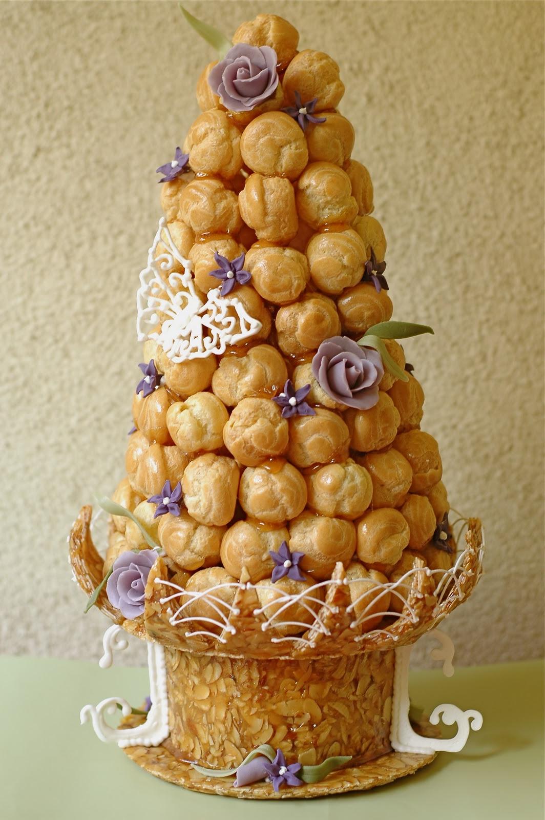 tiered wedding cake.