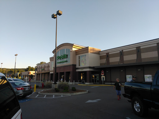 Supermarket «Publix Super Market at Shoppes at Rainbow Landing», reviews and photos, 128 W Grand Ave, Rainbow City, AL 35906, USA